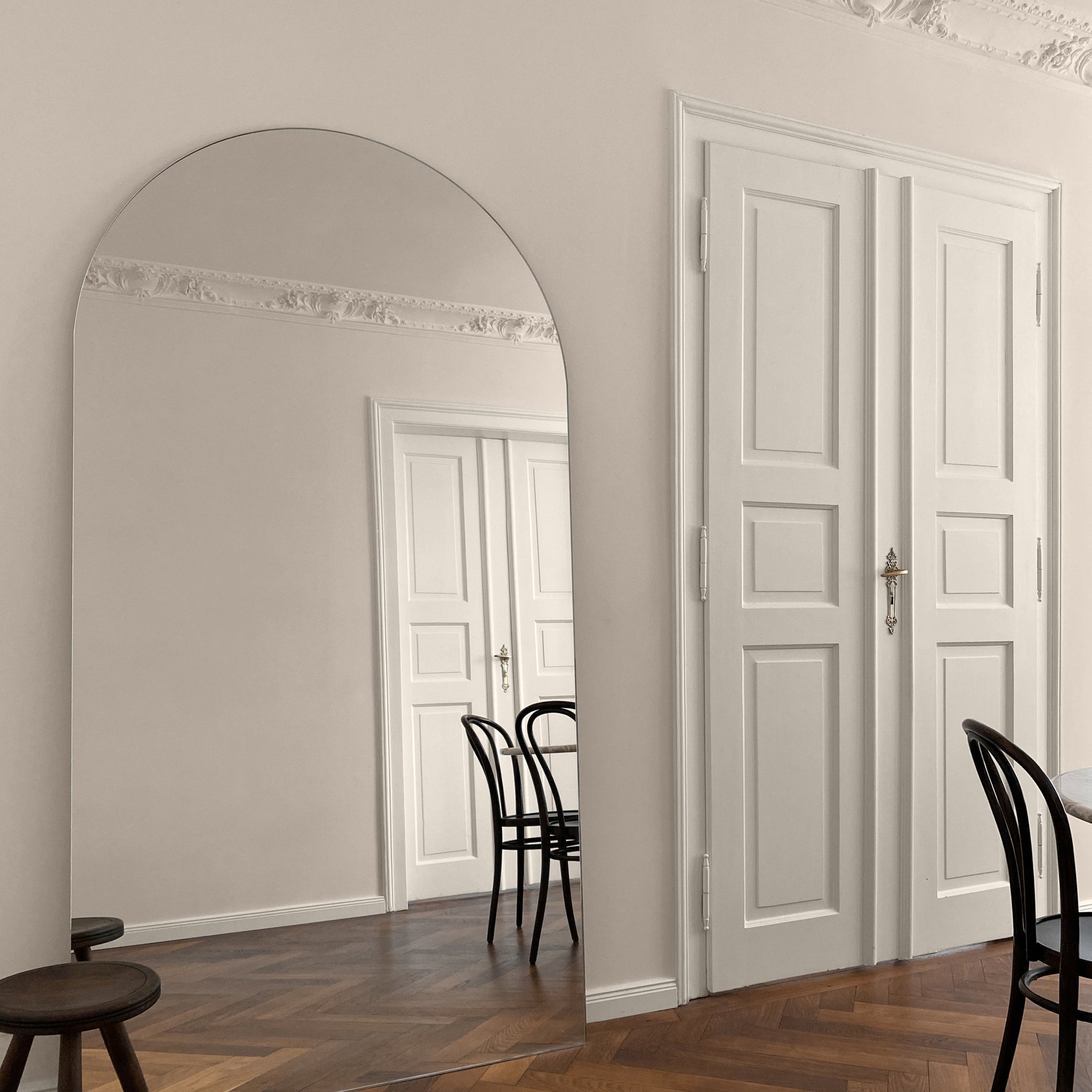 Väggfärg Greige 02