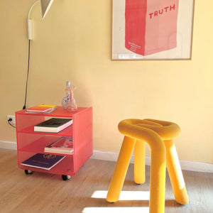 Väggfärg Pale Yellow 01